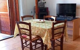 Marina Di Olbia Guest Apartment - Self Check-In - Iun R1646